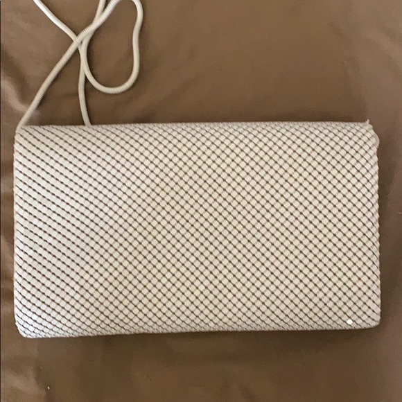 Vintage White & Gold Evening Bag - Picture 4 of 7